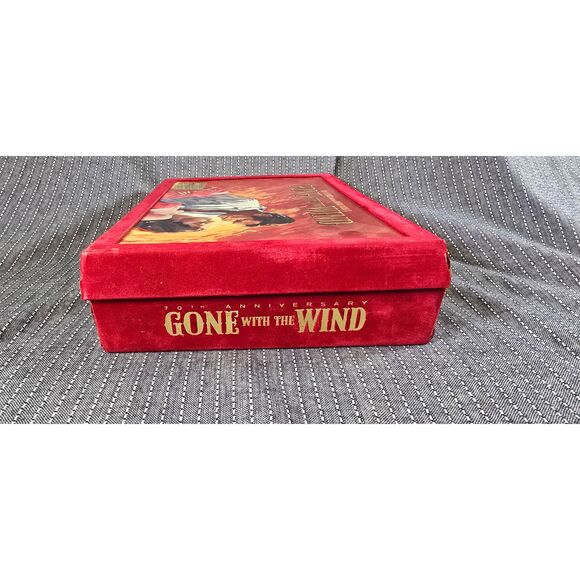 70th Anniversary boxed set of the film Gone with the Wind - Picture 9 of 9